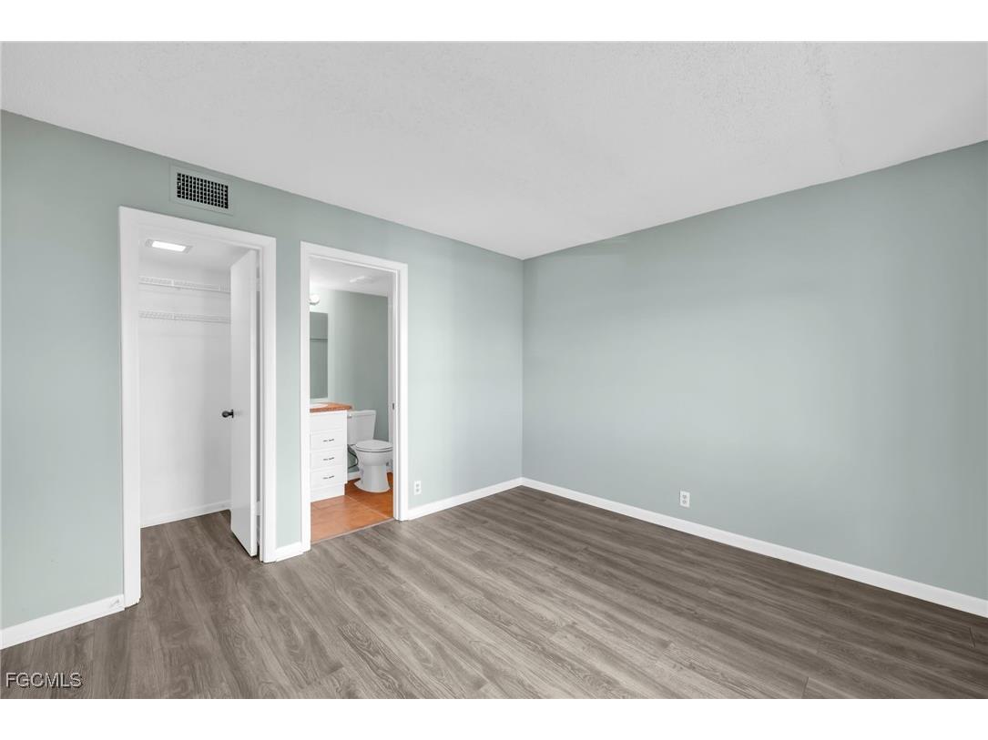 2885 Palm Beach Boulevard #101 Fort Myers FL 33916 2025001670 image15