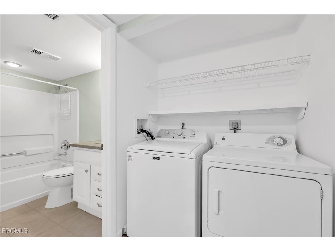 2885 Palm Beach Boulevard #101 Fort Myers FL 33916 2025001670 image17