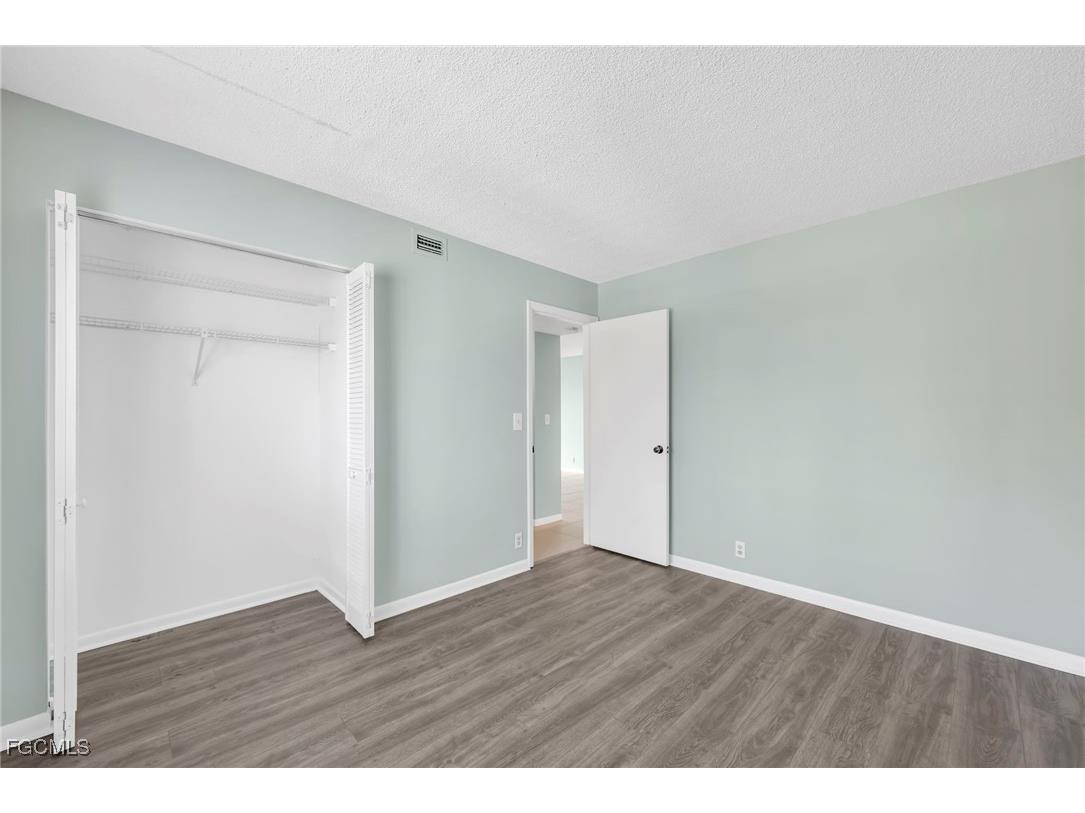 2885 Palm Beach Boulevard #101 Fort Myers FL 33916 2025001670 image19