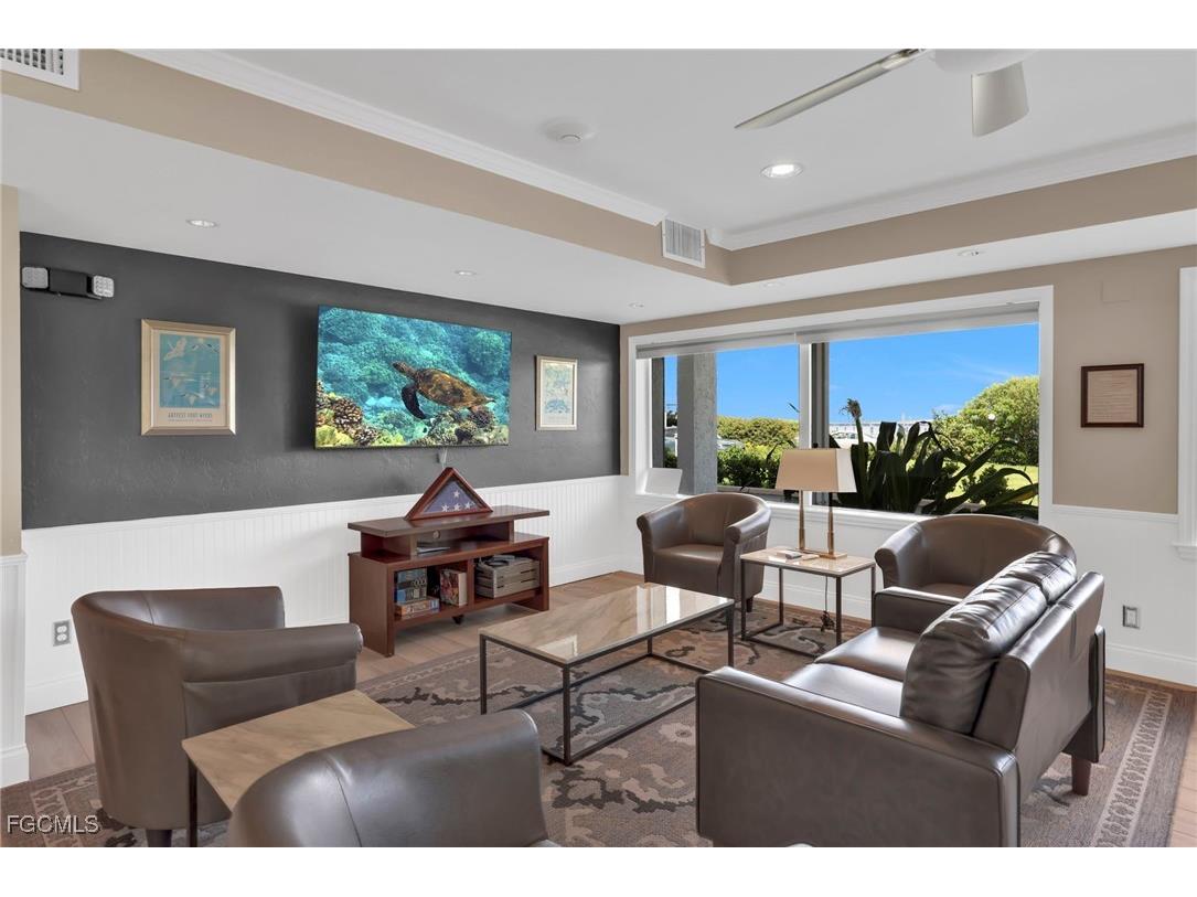 2885 Palm Beach Boulevard #101 Fort Myers FL 33916 2025001670 image25