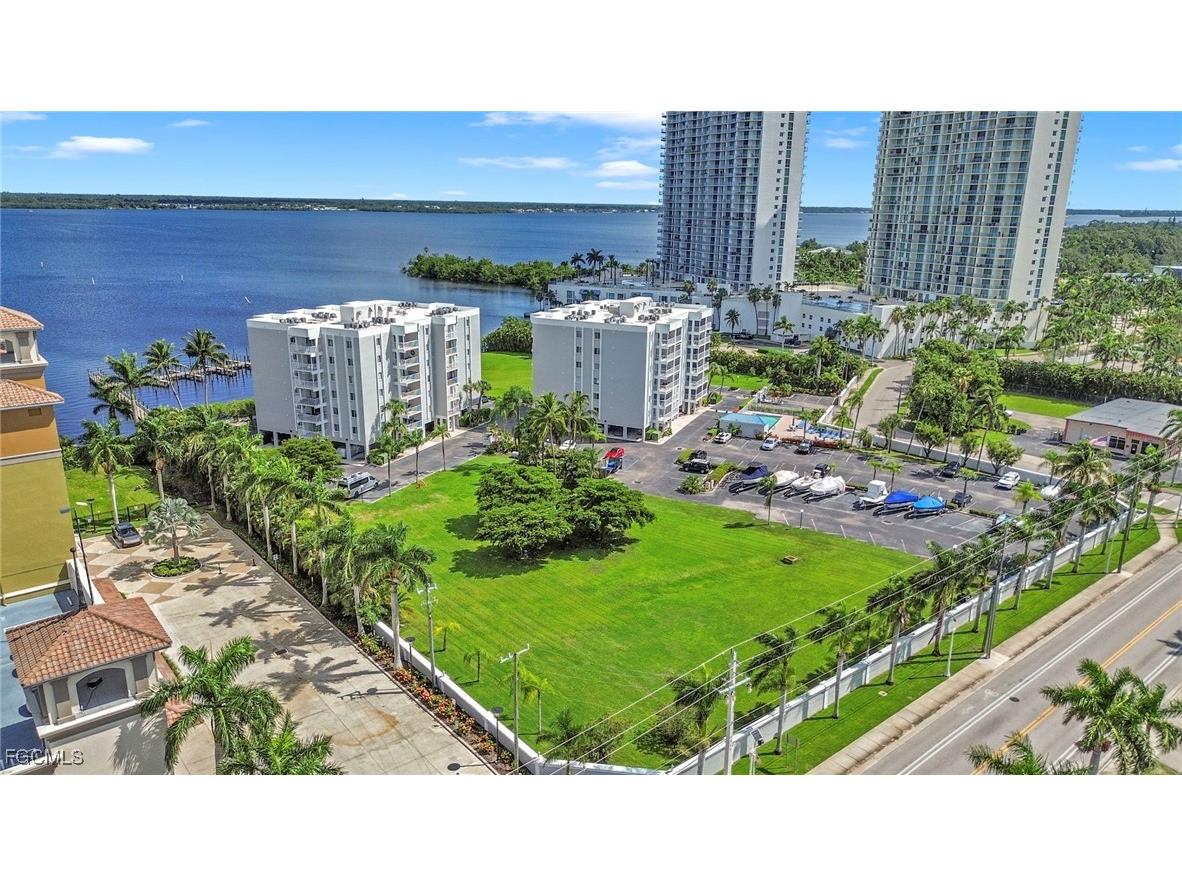 2885 Palm Beach Boulevard #101 Fort Myers FL 33916 2025001670 image27