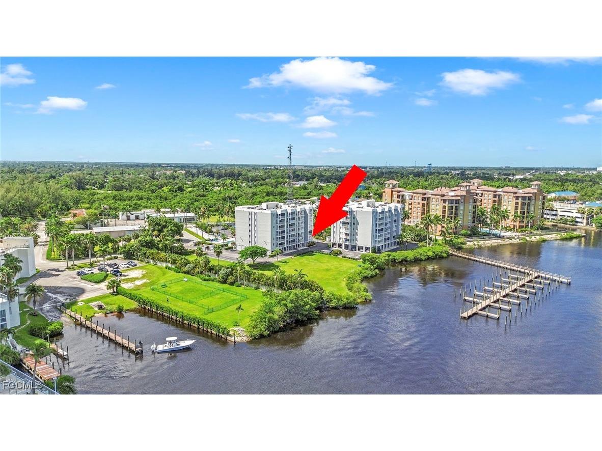 2885 Palm Beach Boulevard #101 Fort Myers FL 33916 2025001670 image32