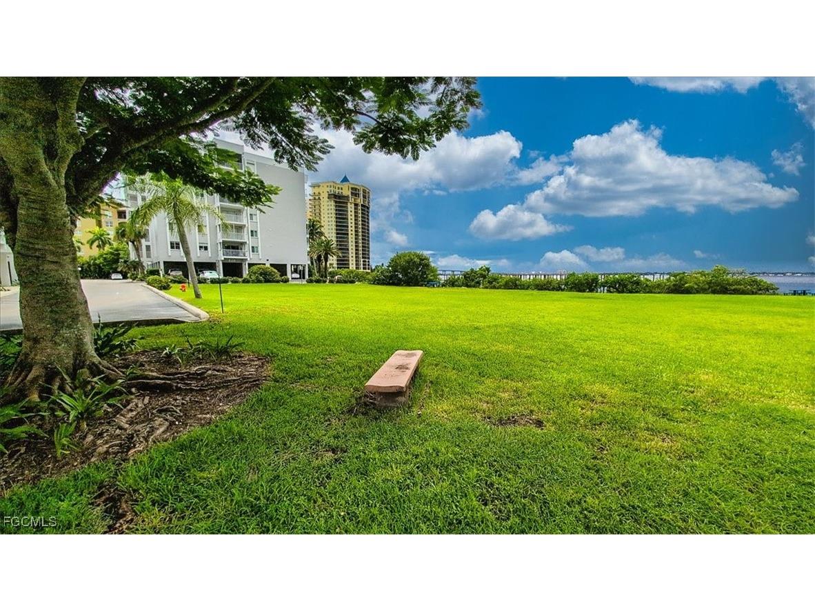 2885 Palm Beach Boulevard #305 Fort Myers FL 33916 2025009725 image21