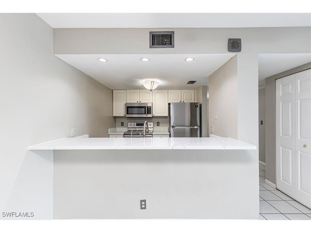 2885 Palm Beach Boulevard #307 Fort Myers FL 33916 225077042 image11