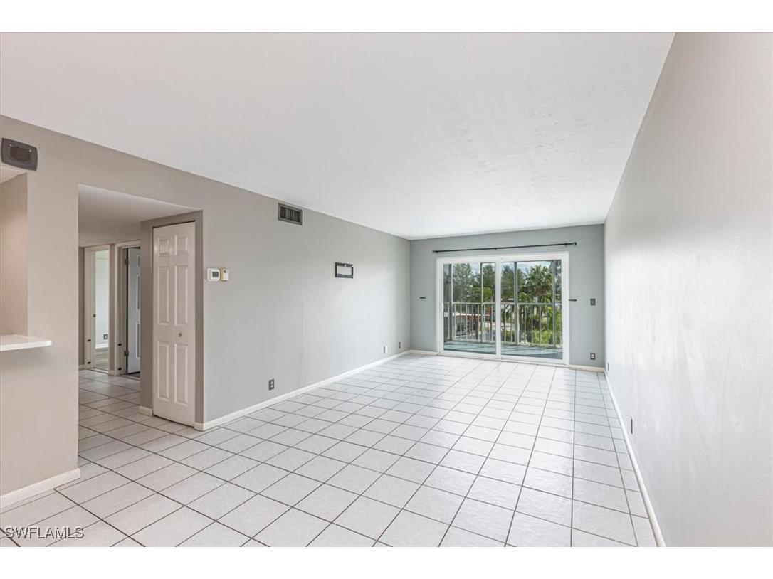 2885 Palm Beach Boulevard #307 Fort Myers FL 33916 225077042 image3