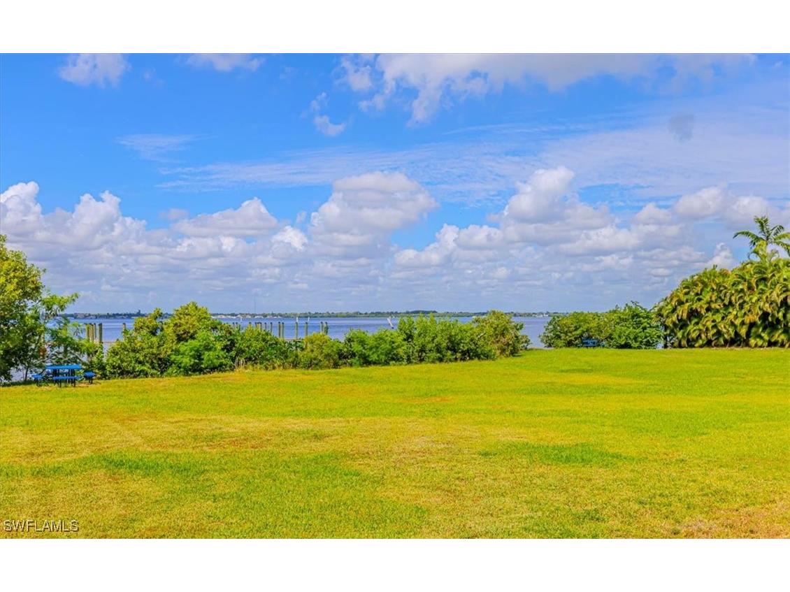 2885 Palm Beach Boulevard #307 Fort Myers FL 33916 225077042 image31