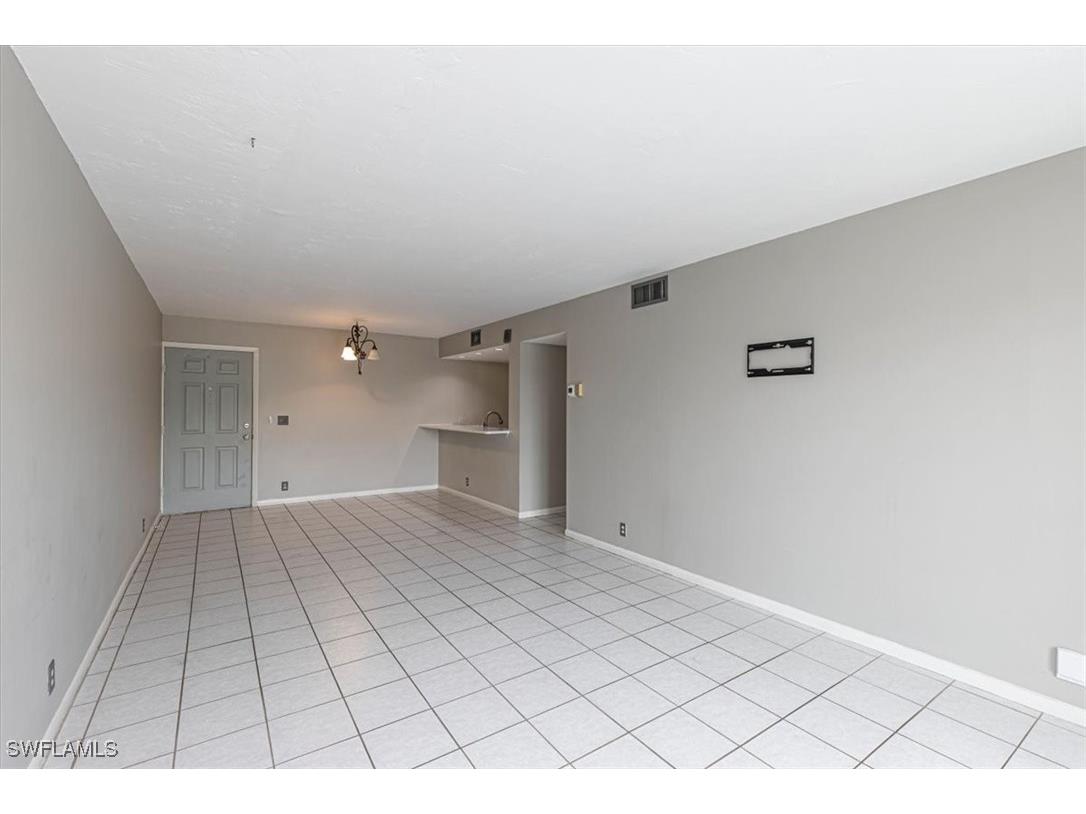 2885 Palm Beach Boulevard #307 Fort Myers FL 33916 225077042 image9