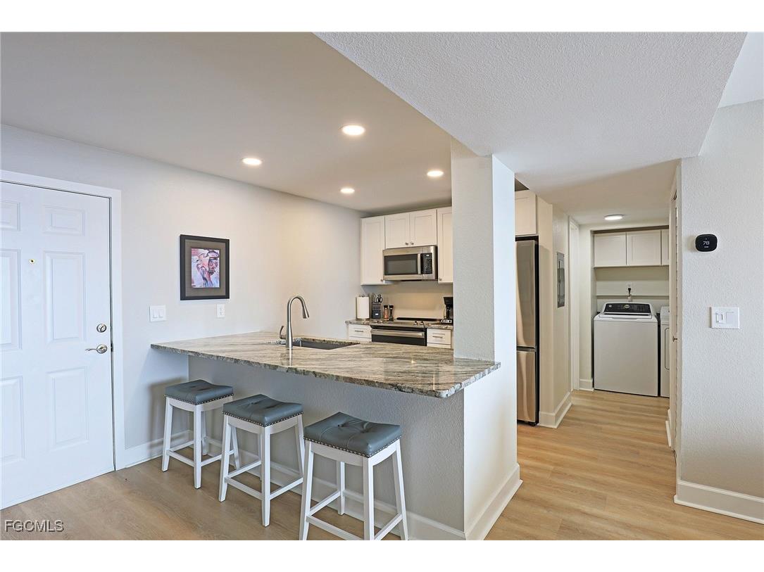 2885 Palm Beach Boulevard #502 Fort Myers FL 33916 2025014501 image3