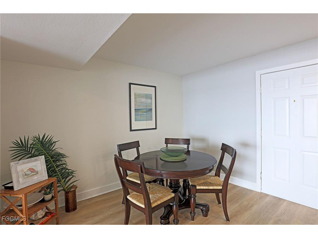 2885 Palm Beach Boulevard #502 Fort Myers FL 33916 2025014501 image8