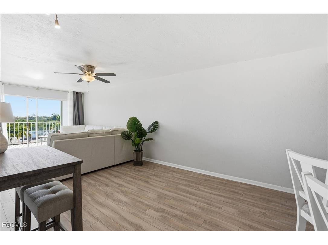 2885 Palm Beach Boulevard #505 Fort Myers FL 33916 2026000404 image10