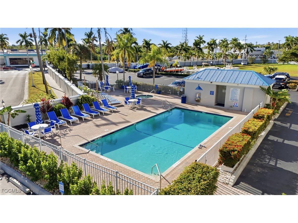2885 Palm Beach Boulevard #505 Fort Myers FL 33916 2026000404 image35