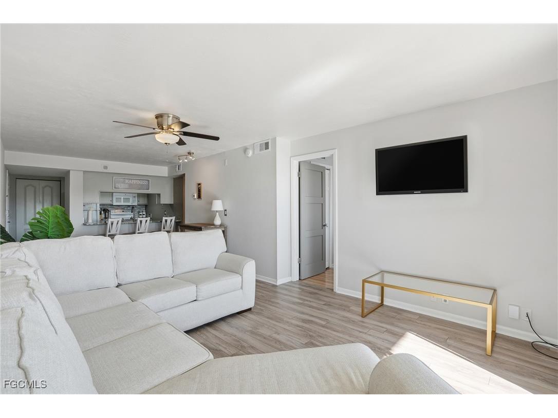 2885 Palm Beach Boulevard #505 Fort Myers FL 33916 2026000404 image7