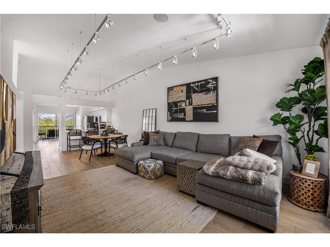 28871 Bermuda Lago Court #304 Bonita Springs FL 34134 226001488 image4