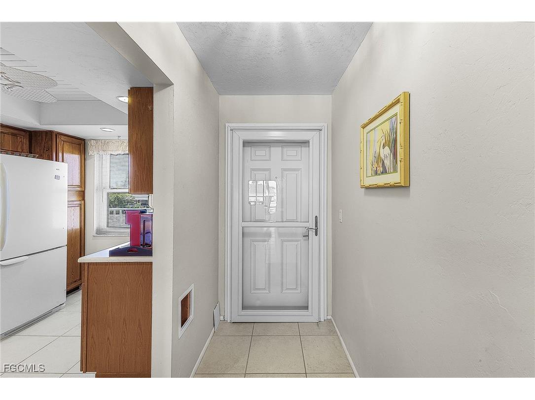 2888 Oleander Street #C4 Saint James City FL 33956 2025021066 image2