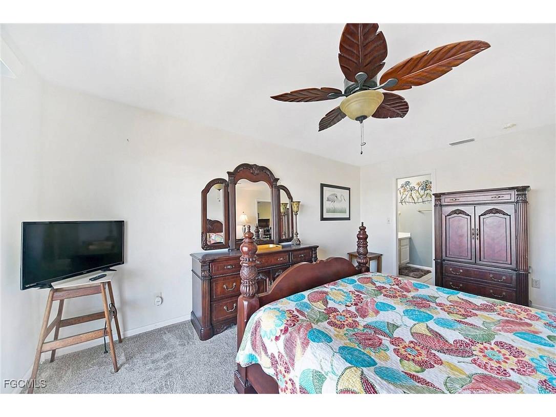 2888 Oleander Street #C6 Saint James City FL 33956 2025018280 image23