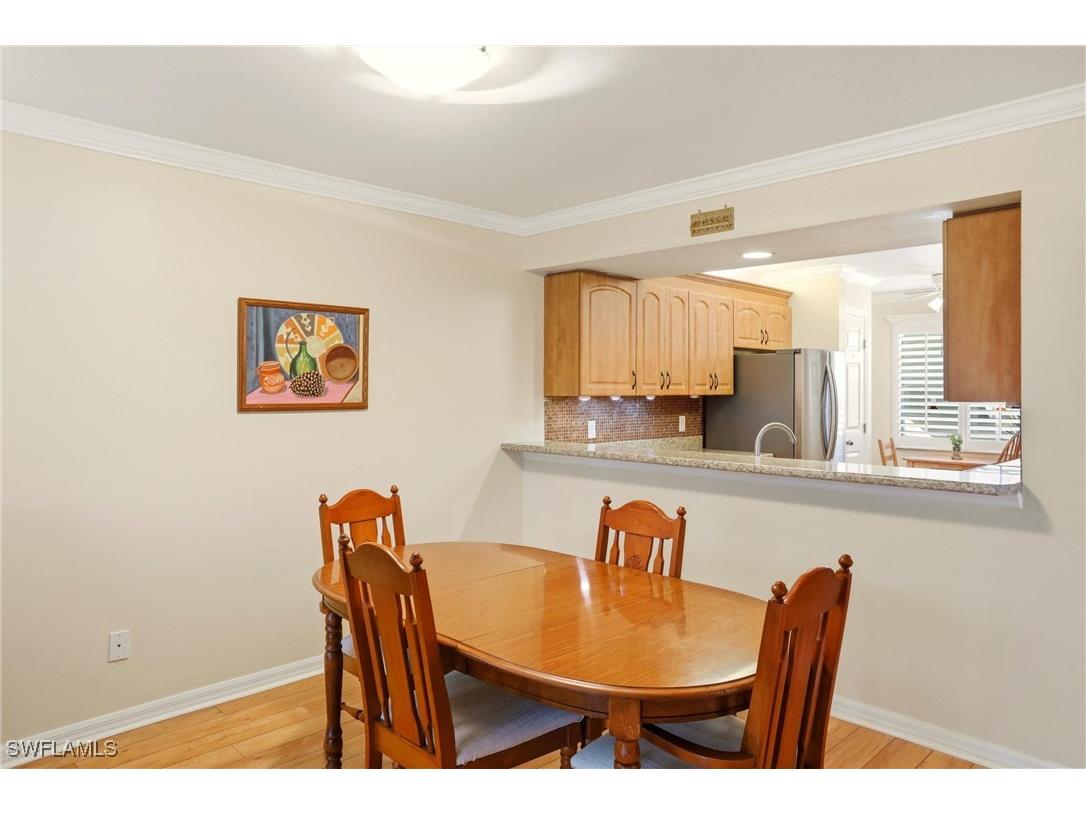 289 Robin Hood Circle #101 Naples FL 34104 226000145 image16