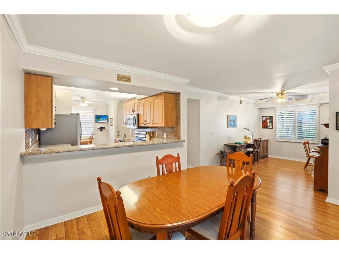 289 Robin Hood Circle #101 Naples FL 34104 226000145 image17