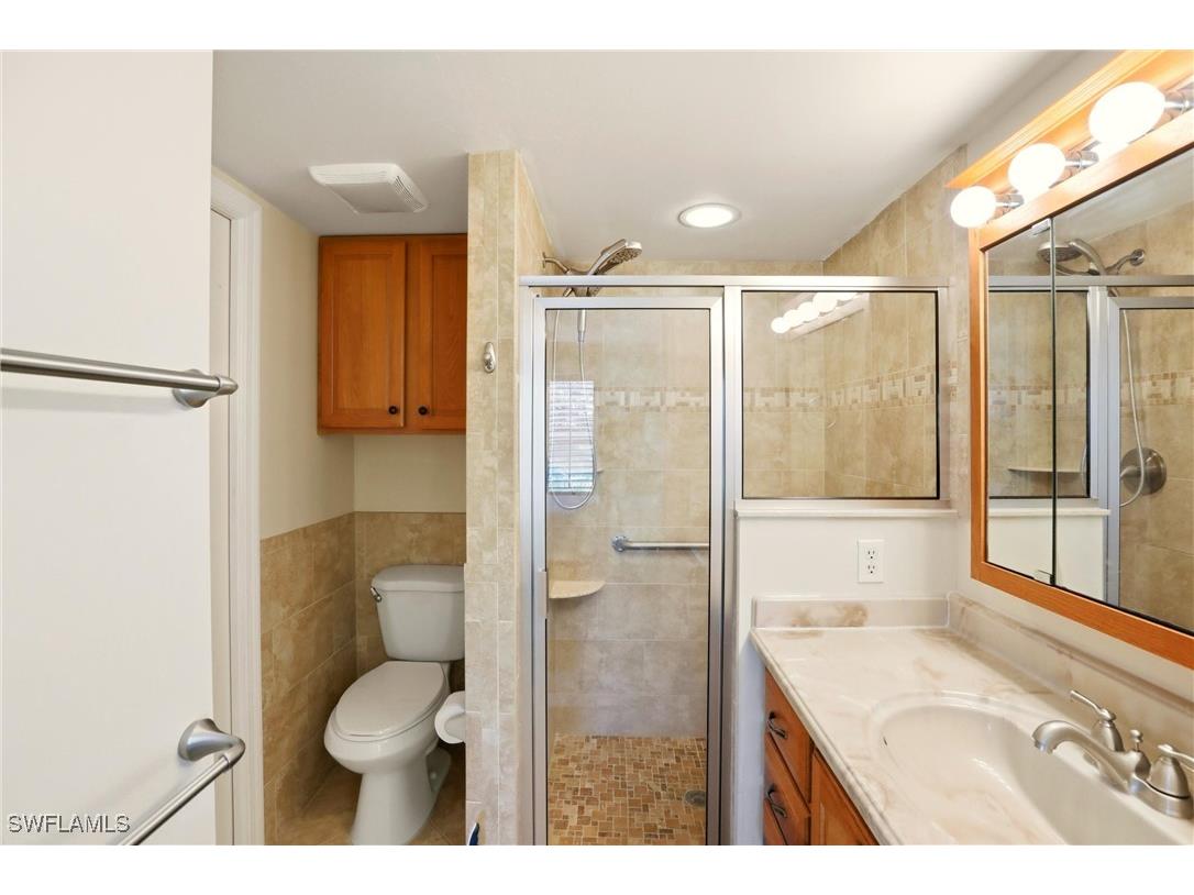 289 Robin Hood Circle #101 Naples FL 34104 226000145 image21