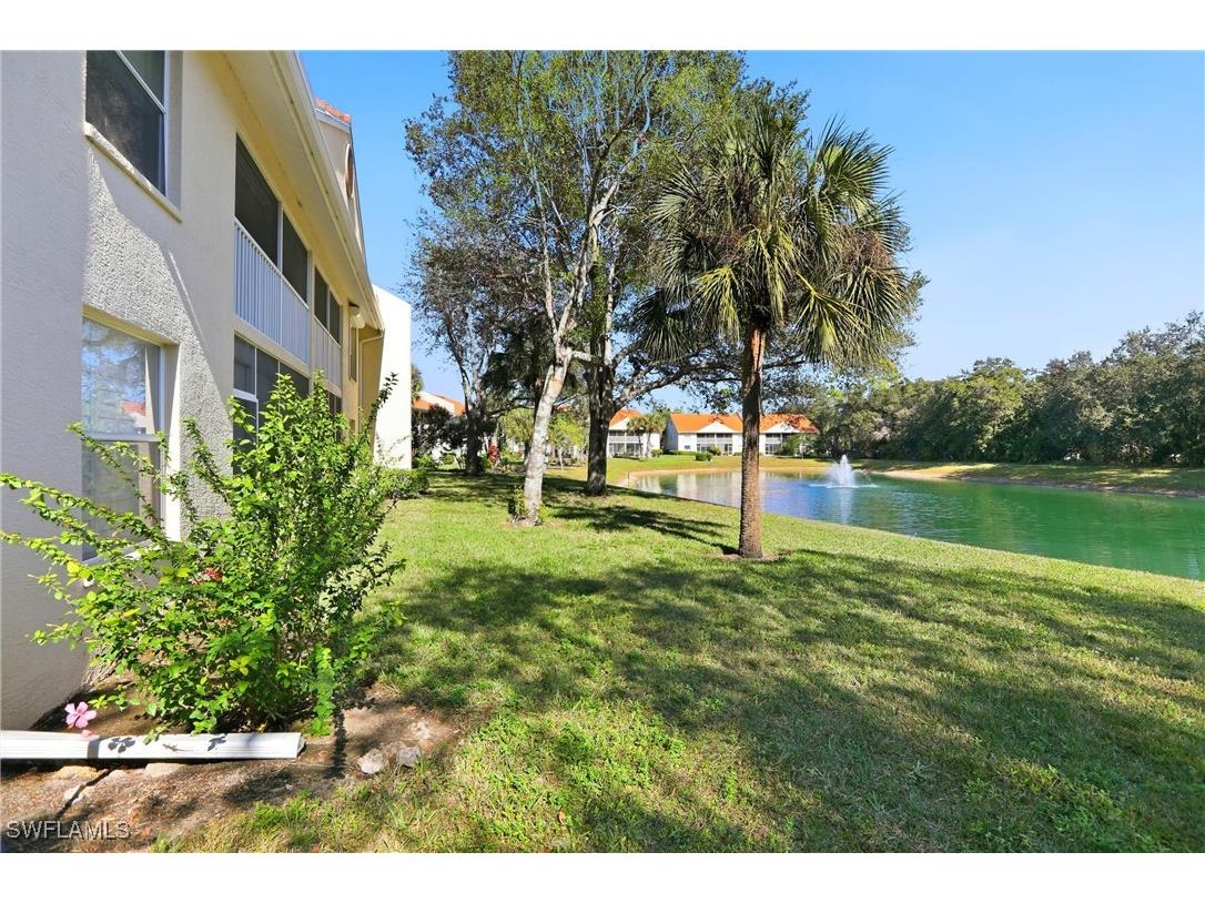 289 Robin Hood Circle #101 Naples FL 34104 226000145 image47
