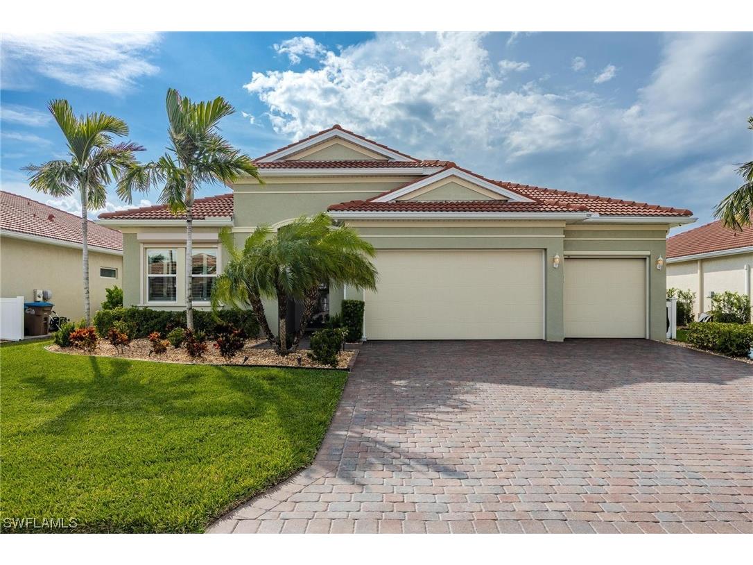 2892 Sunset Pointe Circle Cape Coral FL 33914 223075195 image1