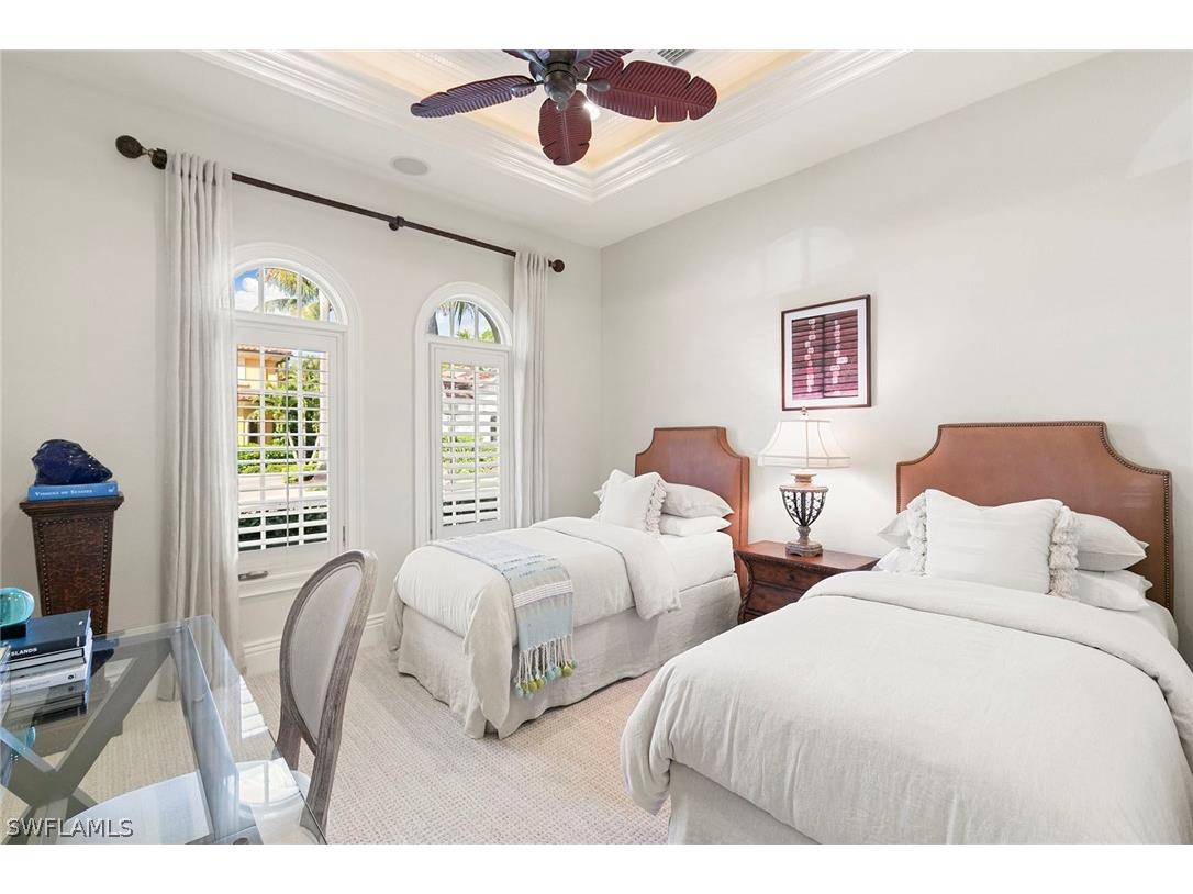 2892 Tiburon Boulevard E Naples FL 34109 226009054 image22