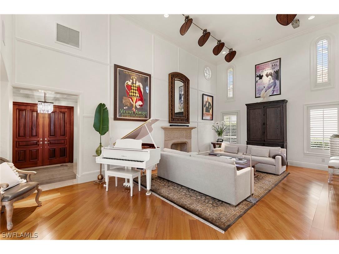 2892 Tiburon Boulevard E Naples FL 34109 226009054 image3