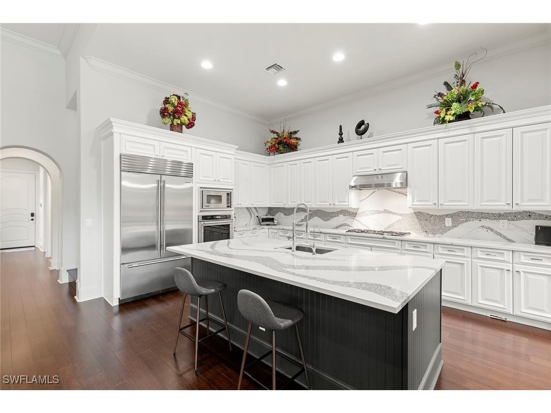 2896 Tiburon Boulevard E Naples FL 34109 225069896 image8