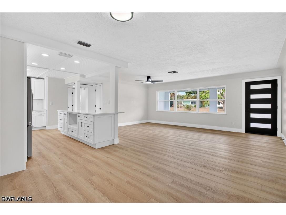 2897 66th Way N Saint Petersburg FL 33710 226018849 image10