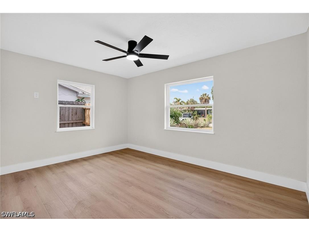 2897 66th Way N Saint Petersburg FL 33710 226018849 image20