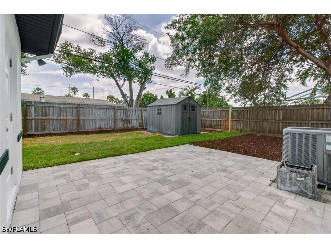 2897 66th Way N Saint Petersburg FL 33710 226018849 image31