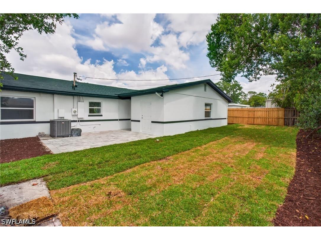2897 66th Way N Saint Petersburg FL 33710 226018849 image34