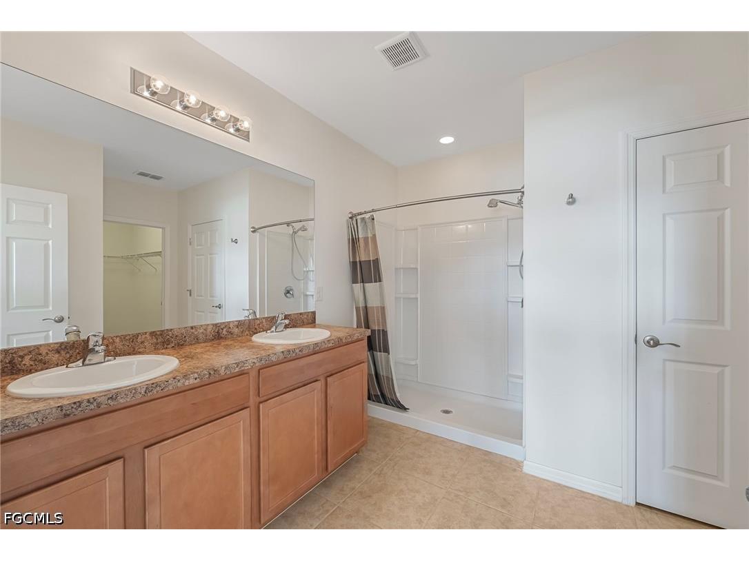 2897 Apple Blossom Drive Alva FL 33920 2026021385 image15