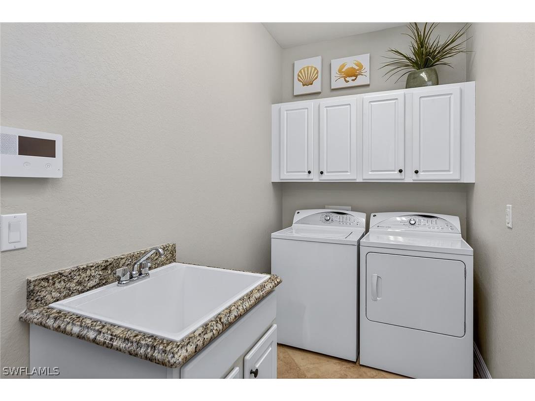 2898 Aviamar Circle Naples FL 34114 226010804 image19