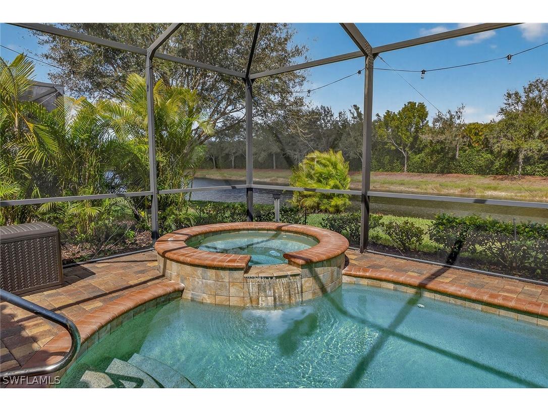 2898 Aviamar Circle Naples FL 34114 226010804 image24