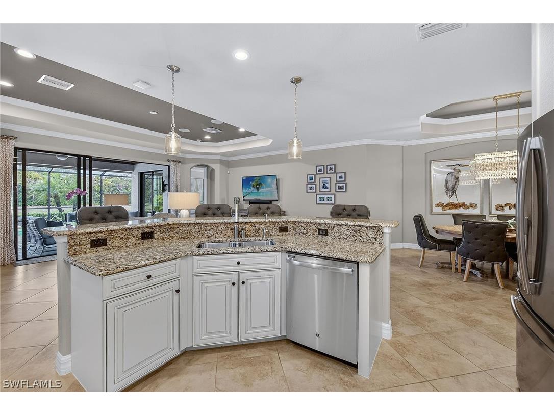 2898 Aviamar Circle Naples FL 34114 226010804 image6