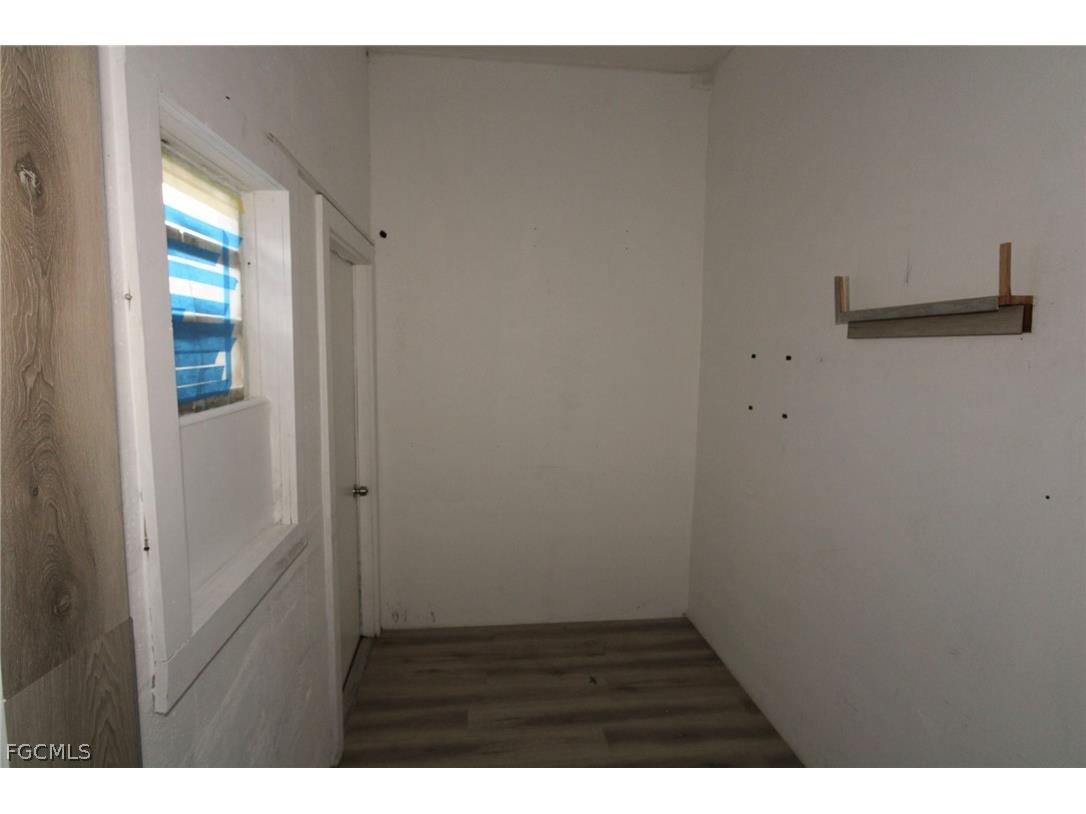 29 Cardinal Drive North Fort Myers FL 33917 2026012070 image9