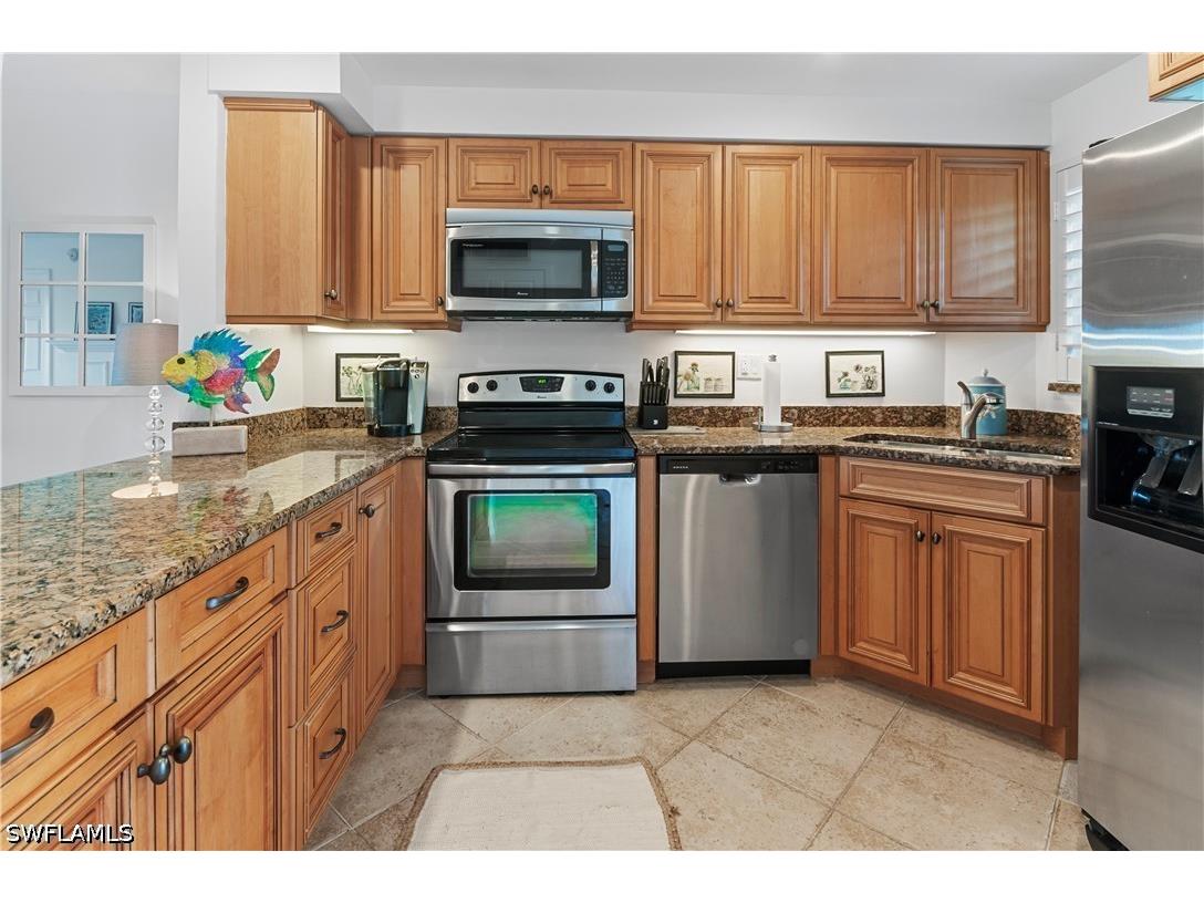 29 High Point Circle E #106 Naples FL 34103 226016821 image13