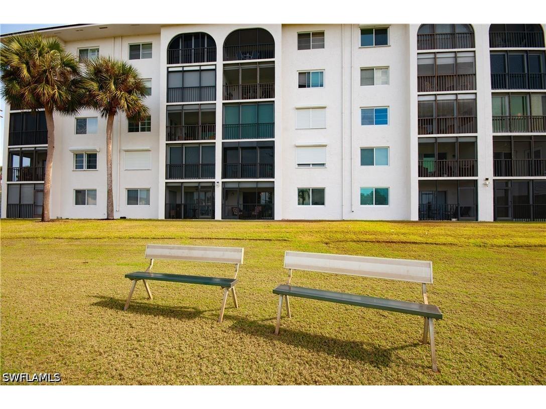 29 High Point Circle E #106 Naples FL 34103 226016821 image23