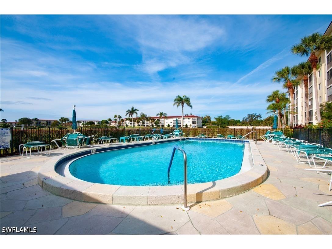 29 High Point Circle E #106 Naples FL 34103 226016821 image25