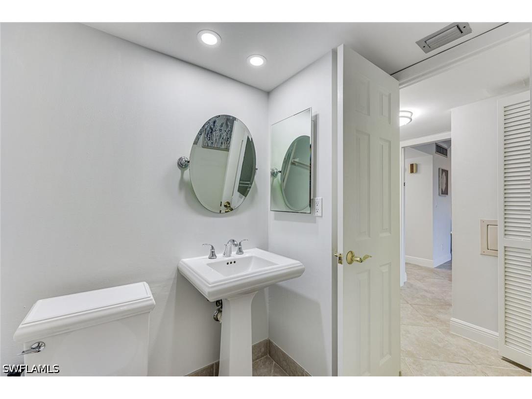 29 High Point Circle E #107 Naples FL 34103 226019133 image10