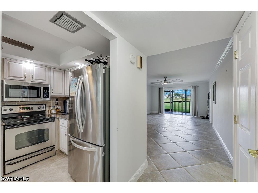 29 High Point Circle E #107 Naples FL 34103 226019133 image6