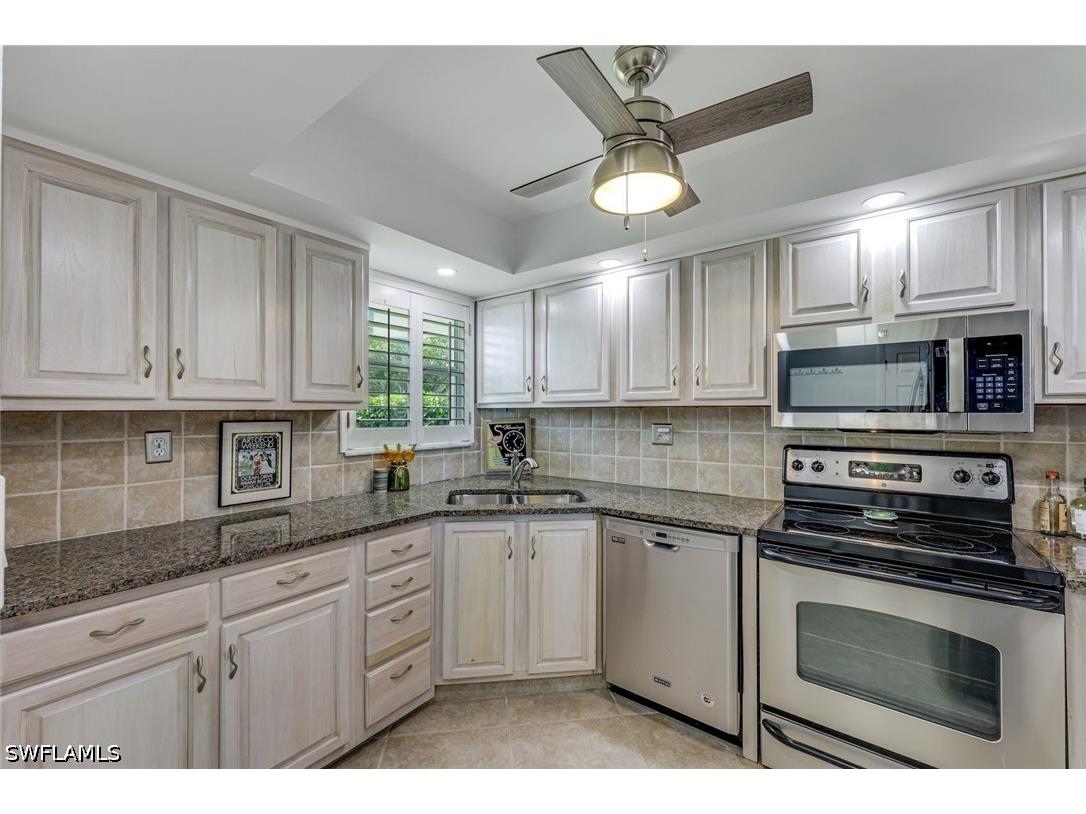 29 High Point Circle E #107 Naples FL 34103 226019133 image7
