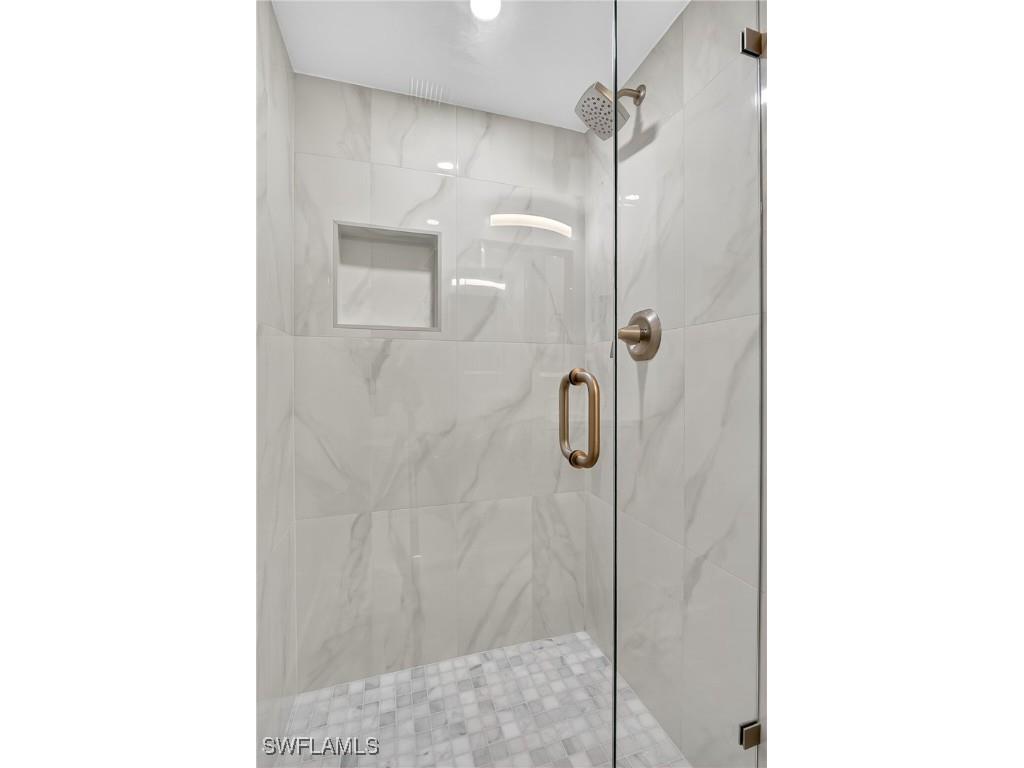 29 High Point Circle E #204 Naples FL 34103 225070102 image21