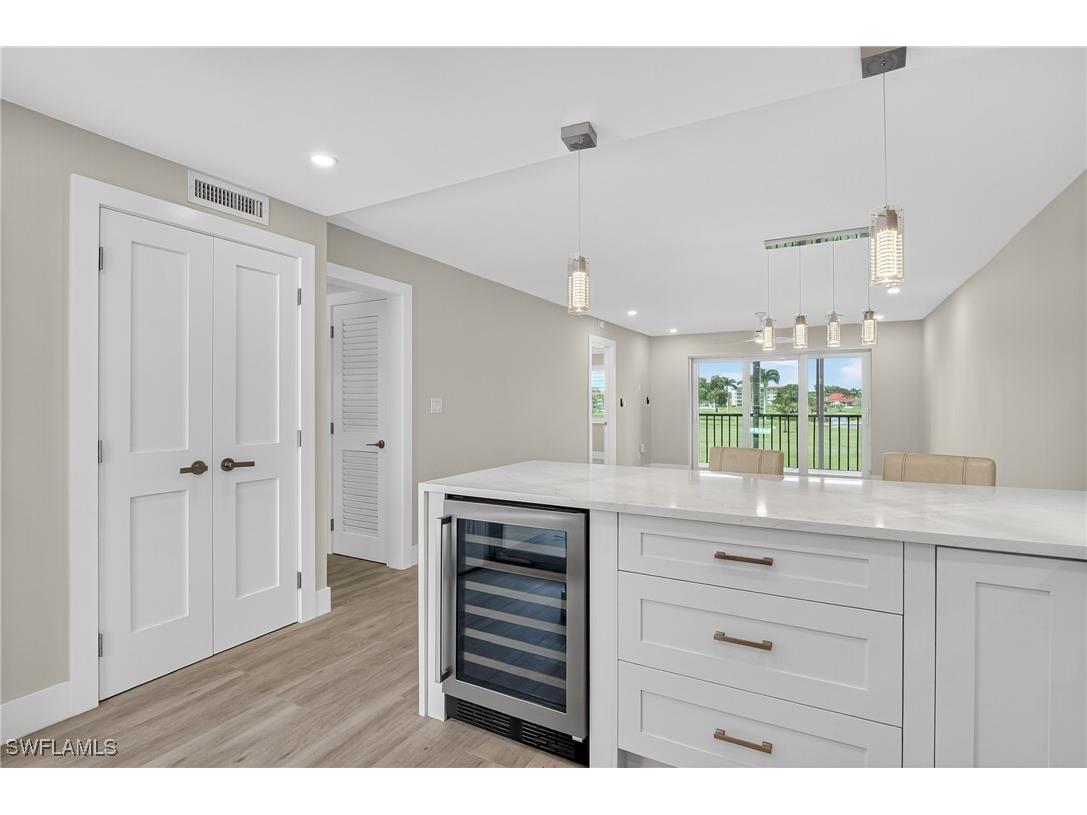 29 High Point Circle E #204 Naples FL 34103 225070102 image7