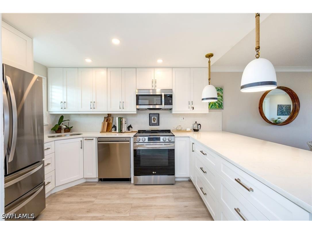 29 High Point Circle E #403 Naples FL 34103 226021390 image5