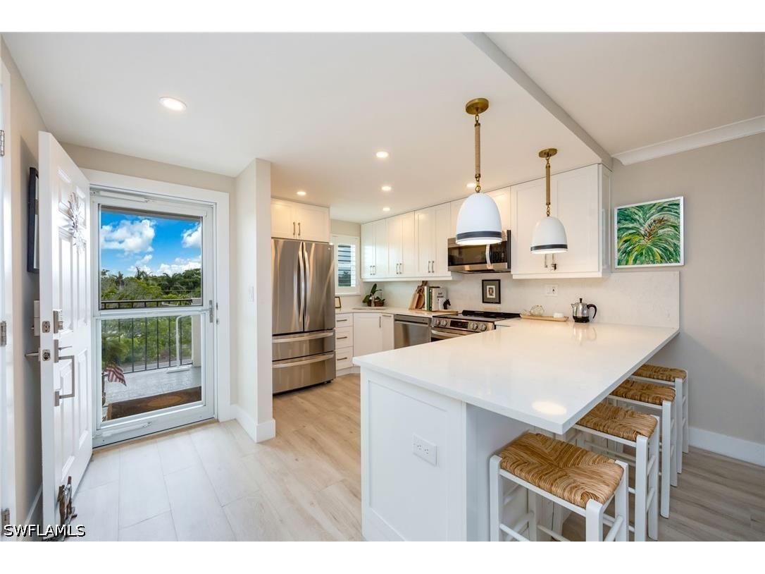 29 High Point Circle E #403 Naples FL 34103 226021390 image6