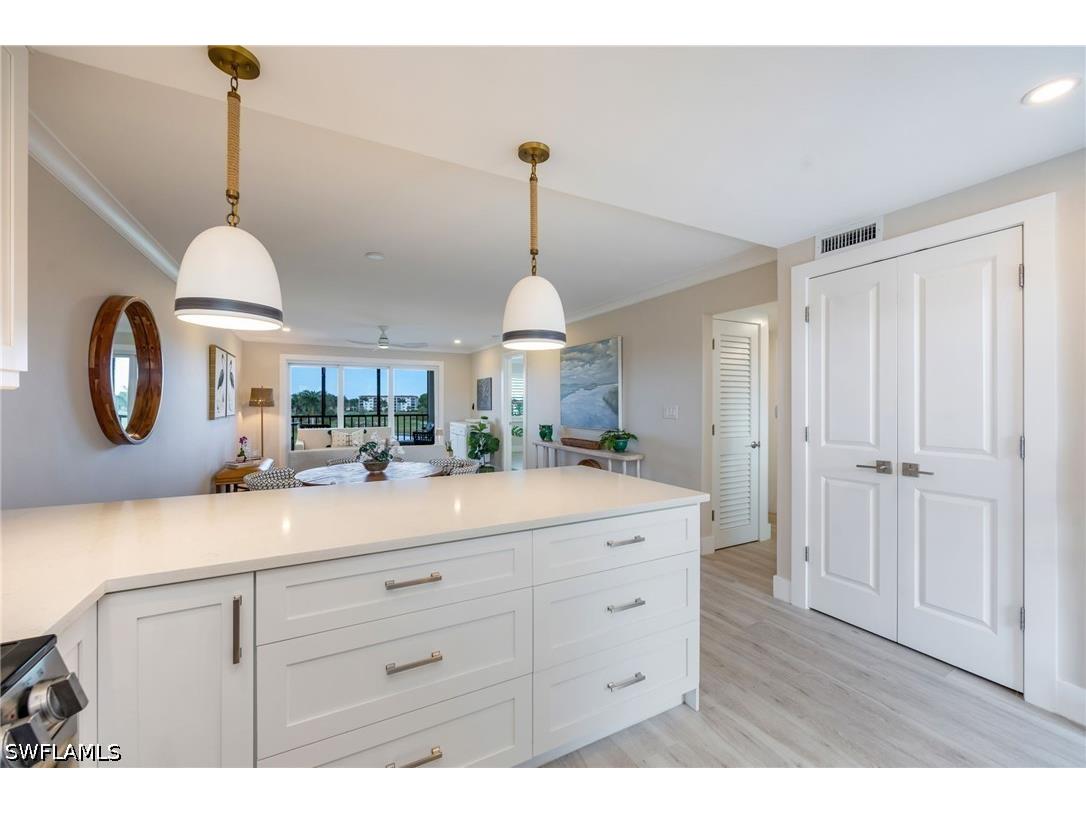 29 High Point Circle E #403 Naples FL 34103 226021390 image9