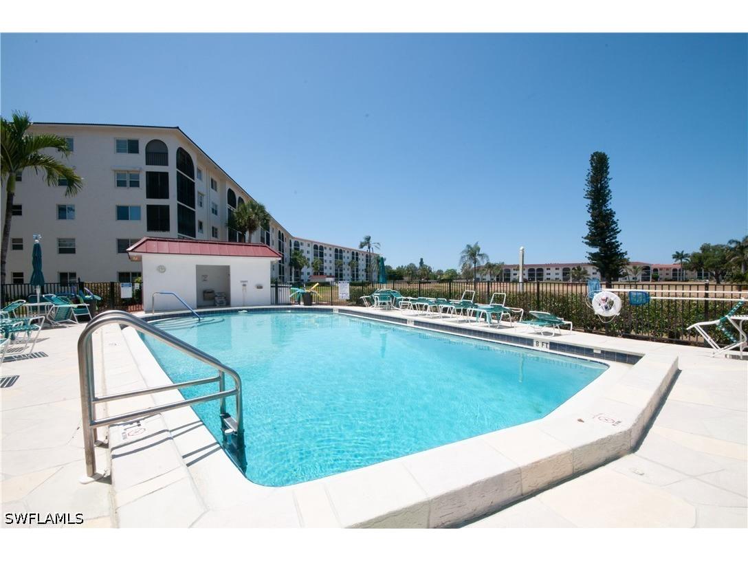 29 High Point Circle E #503 Naples FL 34103 226026636 image18