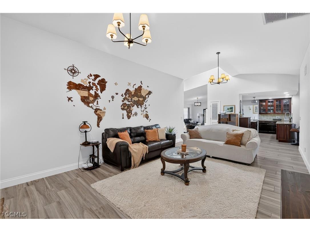 29 SE 10th Avenue Cape Coral FL 33990 2026013902 image10