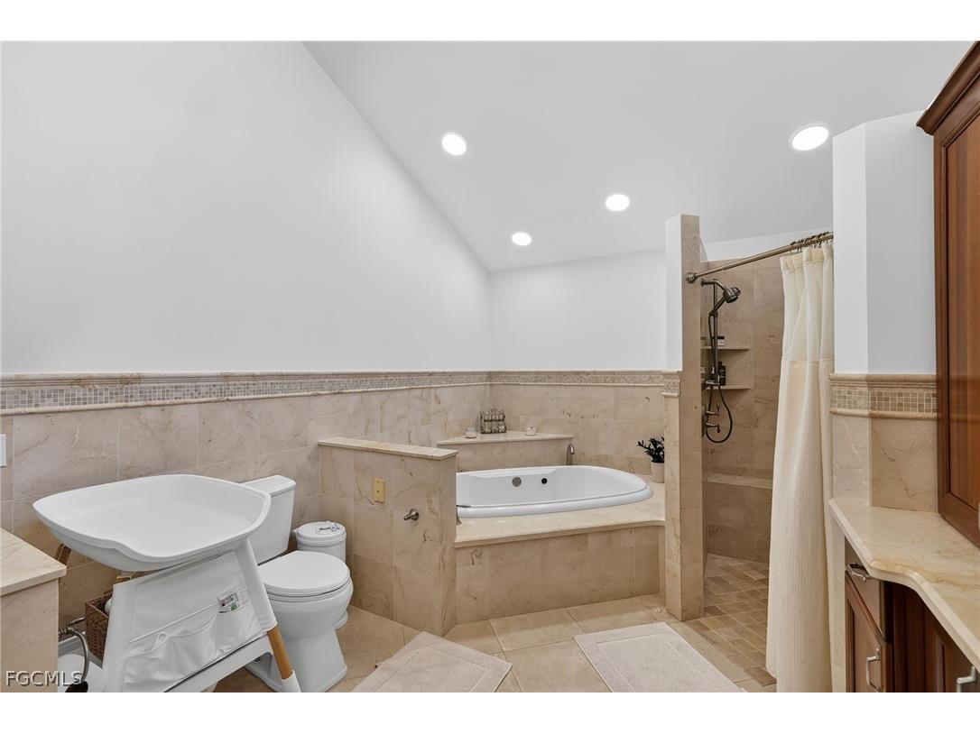 29 SE 10th Avenue Cape Coral FL 33990 2026013902 image24
